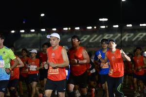BIB: 6705, 288, 21555, 248
                            <button type="button" onclick="openModal(10862075)" class="btn btn-primary btn-sm float-right btn-popup" data-toggle="modal" data-target=".modal-high-quality">
                        <i class="fas fa-shopping-cart"></i> Add to Cart
                    </button>
                                            <button type="button" onclick="isThisMe(10862075, true)" class="btn btn-success btn-sm float-right btn-popup btn-isme hidden" data-toggle="tooltip" data-placement="bottom" title="นี่คือรูปของคุณใช่ไหม คลิกที่นี่เพื่อเอาเข้าอัลบั้ม">
                        <i class="fas fa-plus"></i> Add to album
                    </button>
                    <button type="button" onclick="isThisMe(10862075, false)" class="btn btn-warning btn-sm float-right btn-popup btn-isnotme hidden">
                        <i class="fas fa-ban"></i> Remove from album
                    </button>